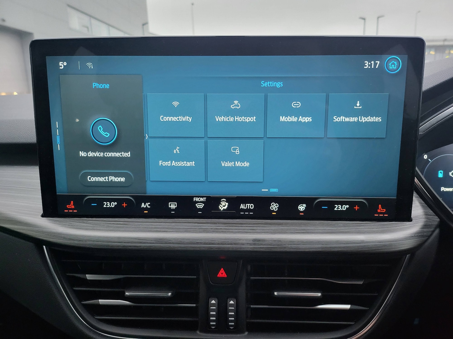 Used Ford Kuga 2025 for sale - 77641814: Photo 37