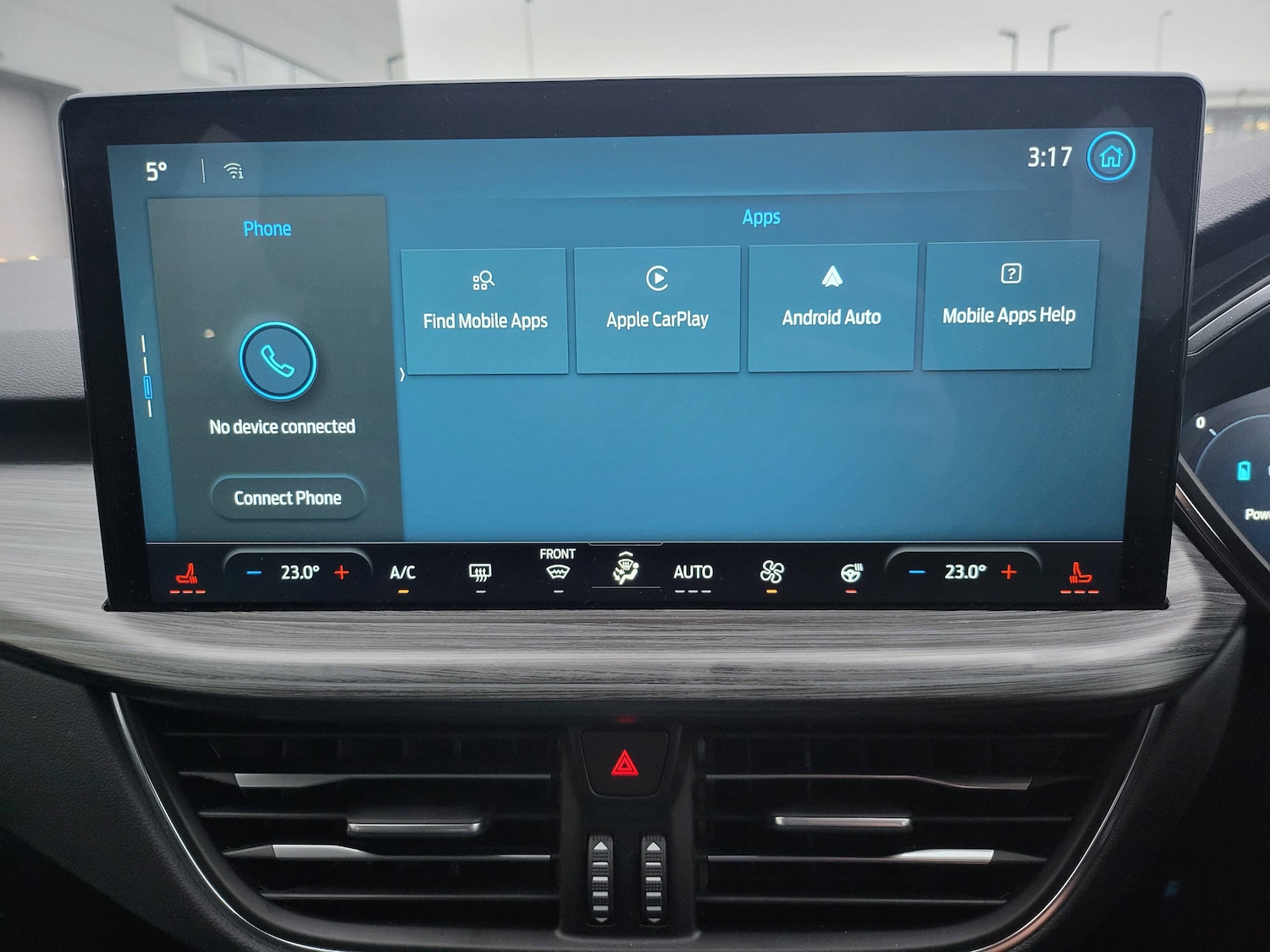 Used Ford Kuga 2025 for sale - 77641814: Photo 38