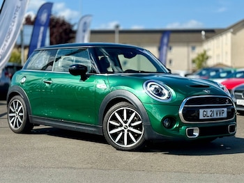 Used MINI Hatch 2021 for sale - 76649791: Photo