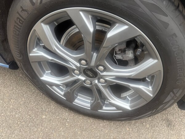 Used Ford Focus 2023 for sale - 76056402: Photo 21