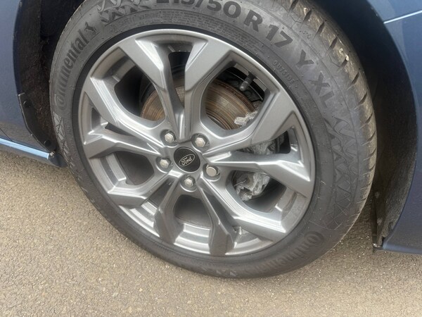 Used Ford Focus 2023 for sale - 76056402: Photo 22