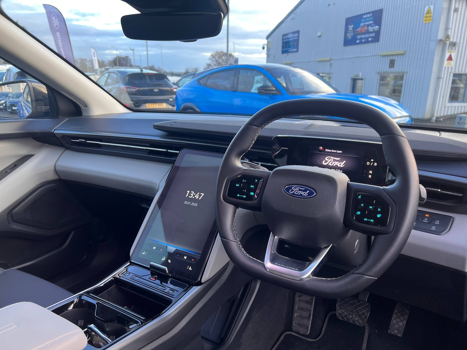 Used Ford Explorer 2025 for sale - 77272543: Photo 14