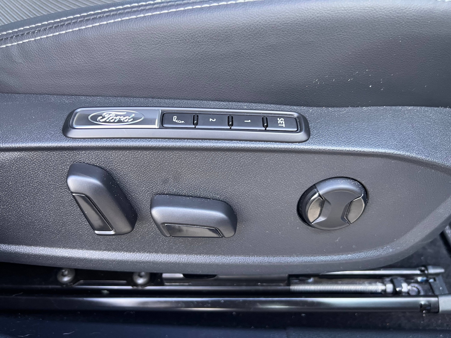 Used Ford Explorer 2025 for sale - 77272543: Photo 17