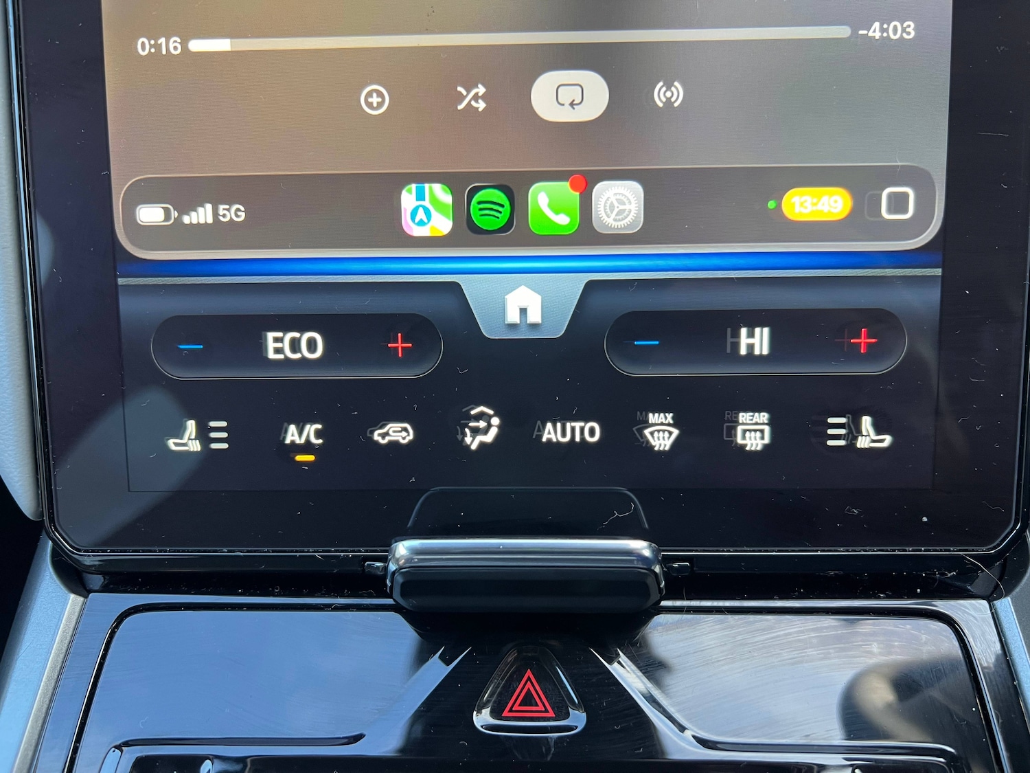 Used Ford Explorer 2025 for sale - 77272543: Photo 26