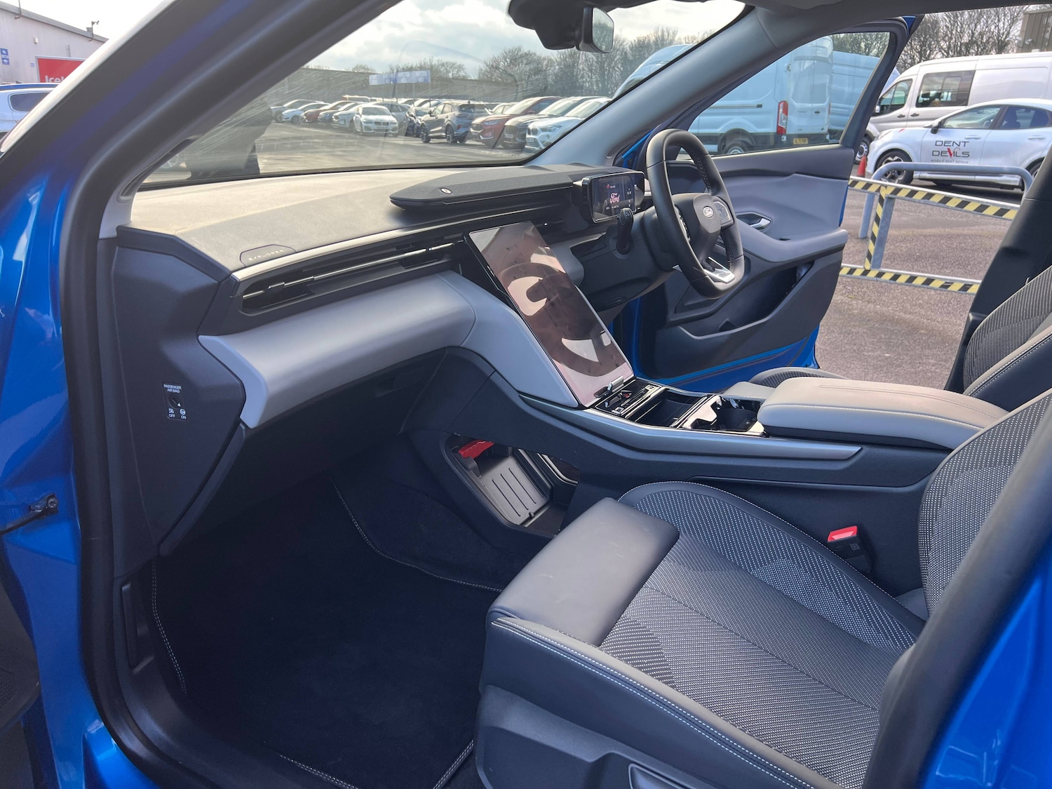 Used Ford Explorer 2025 for sale - 77272543: Photo 37