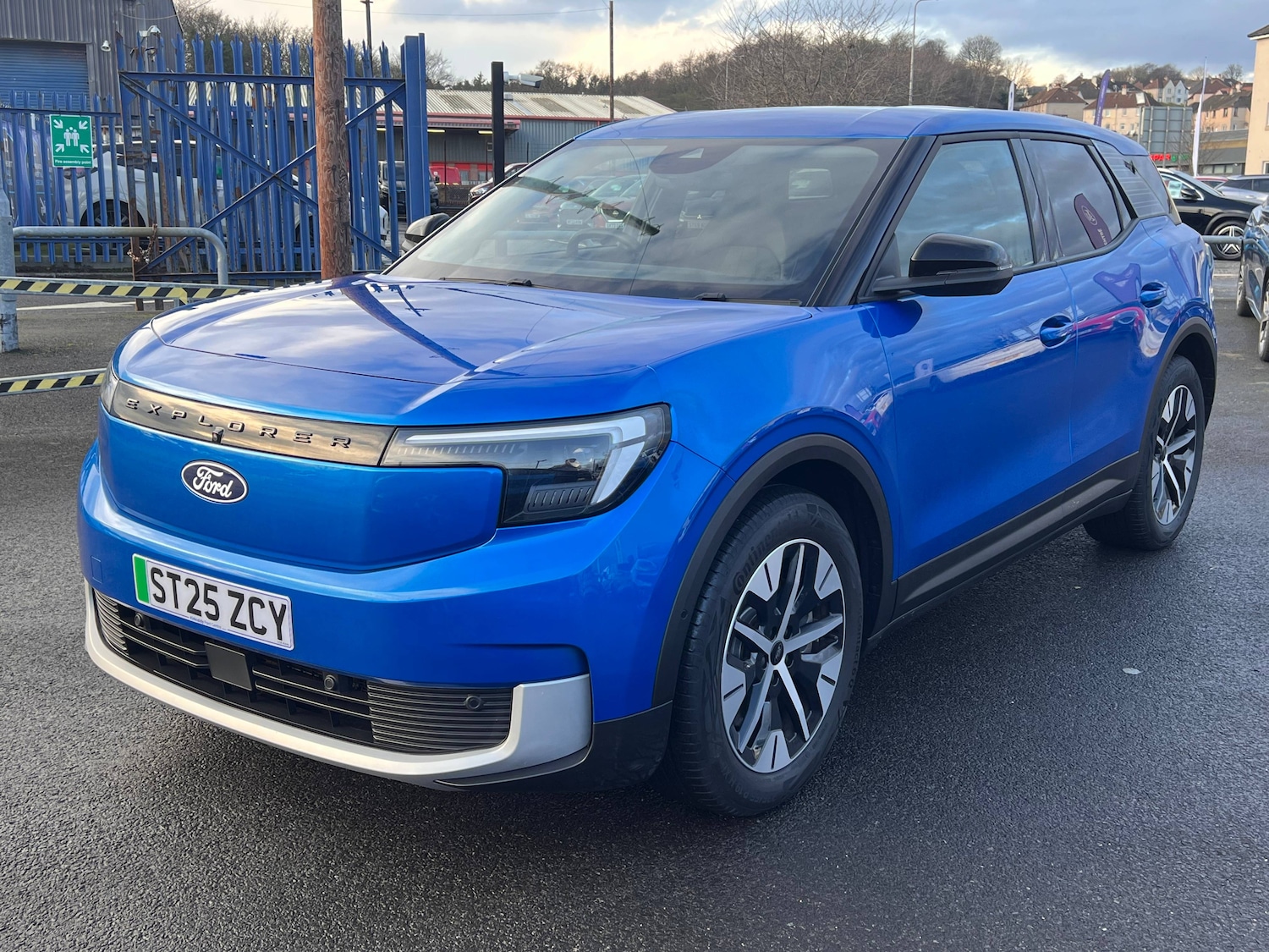 Used Ford Explorer 2025 for sale - 77272543: Photo 4