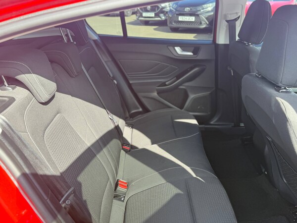 Used Ford Focus 2019 for sale - 76056399: Photo 12