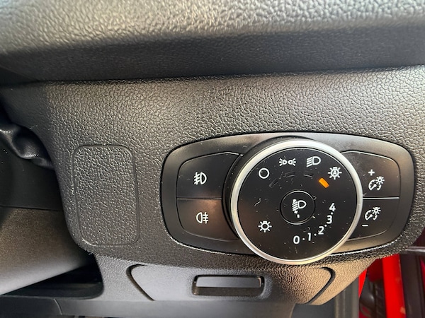 Used Ford Focus 2019 for sale - 76056399: Photo 14