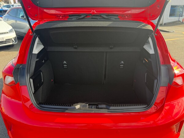 Used Ford Focus 2019 for sale - 76056399: Photo 6