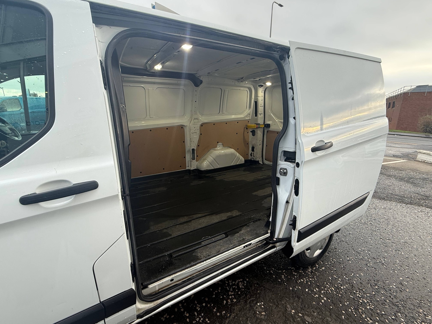 Used Ford Transit Custom 2022 for sale - 76819556: Photo 16