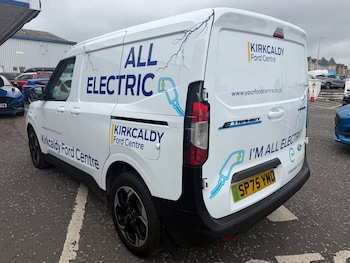 Used Ford Transit Courier 2025 for sale - 78768290: Photo