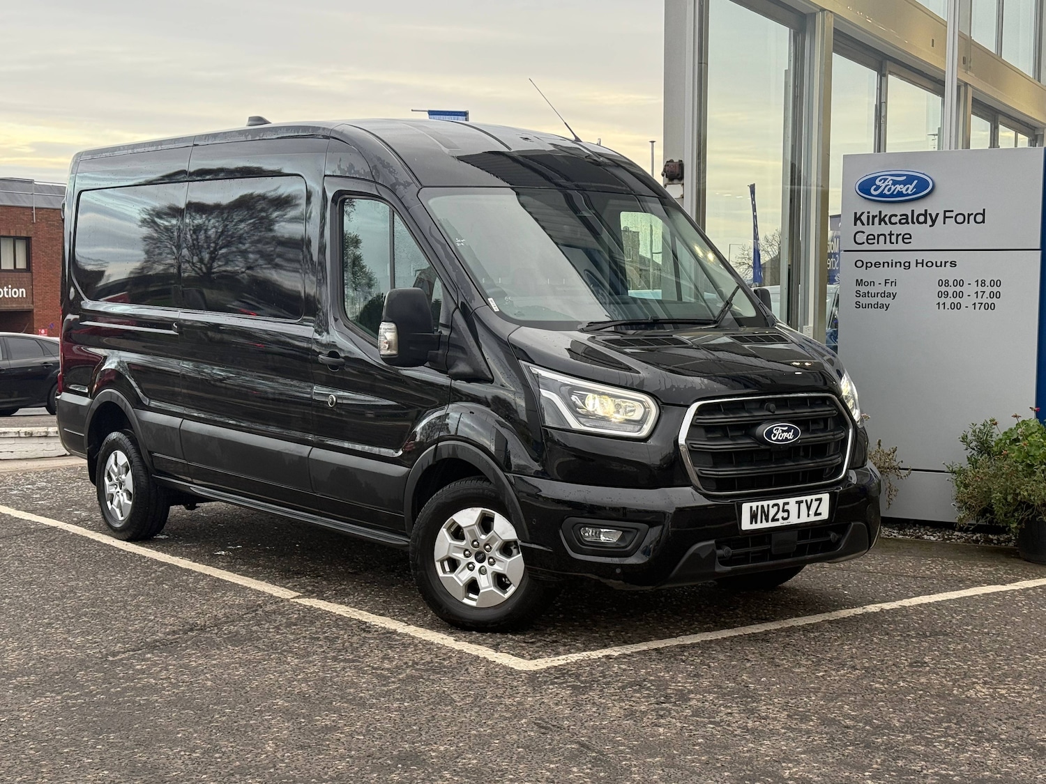 Used Ford Transit 2025 for sale - 76663741: Photo 1