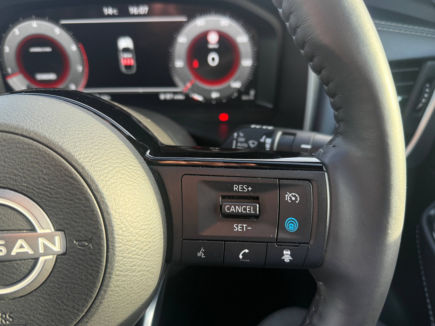 Used Nissan Qashqai 2023 for sale - 76231075: Photo 14