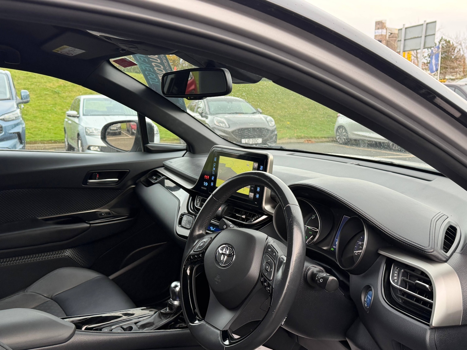 Used Toyota C-HR 2018 for sale - 76739706: Photo 14