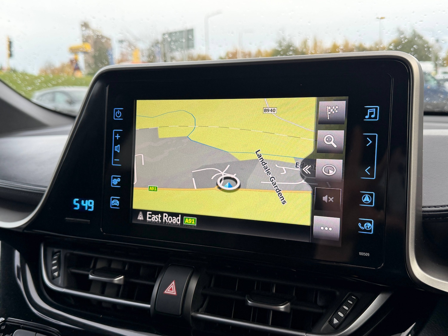 Used Toyota C-HR 2018 for sale - 76739706: Photo 18