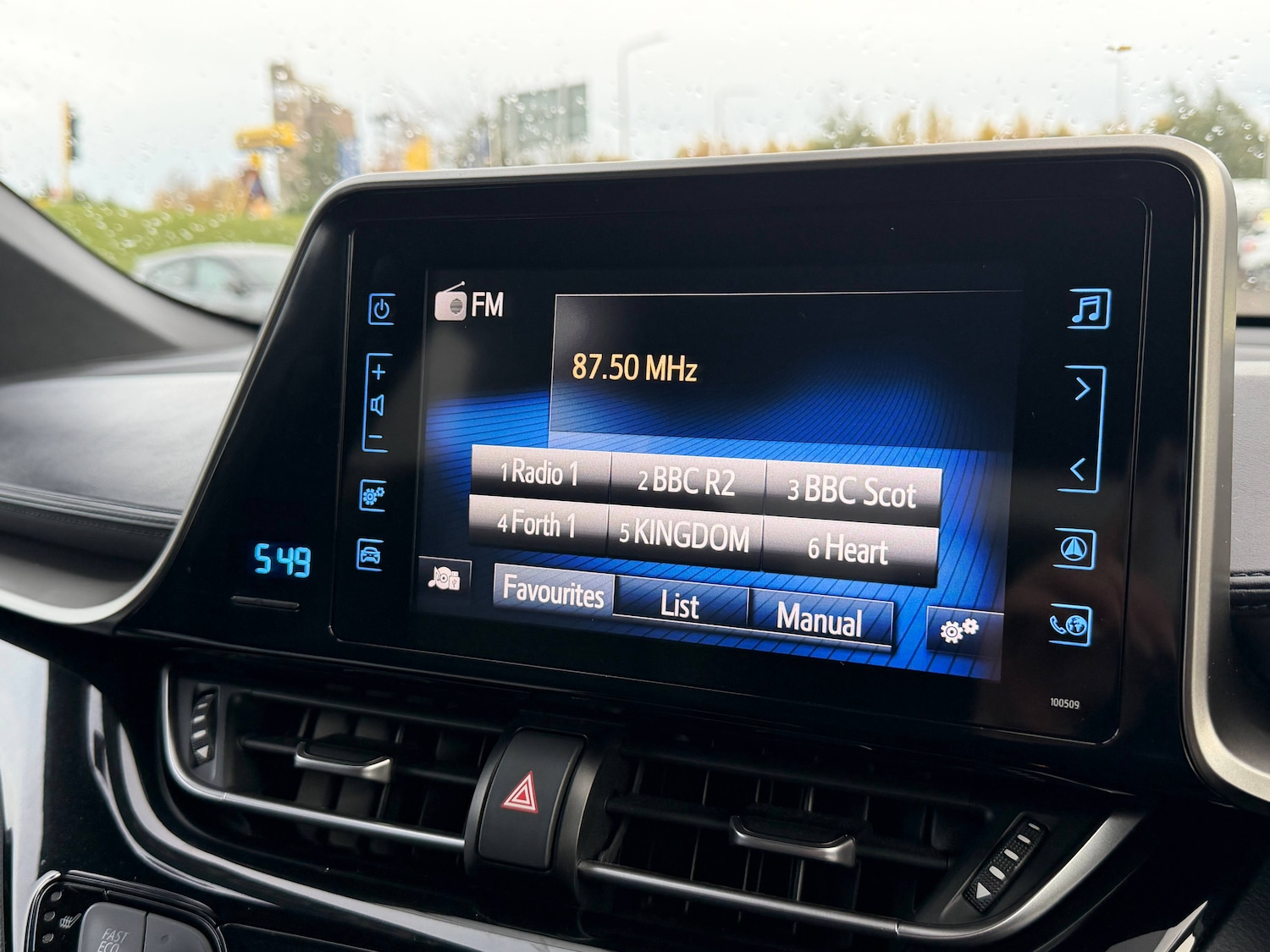 Used Toyota C-HR 2018 for sale - 76739706: Photo 19