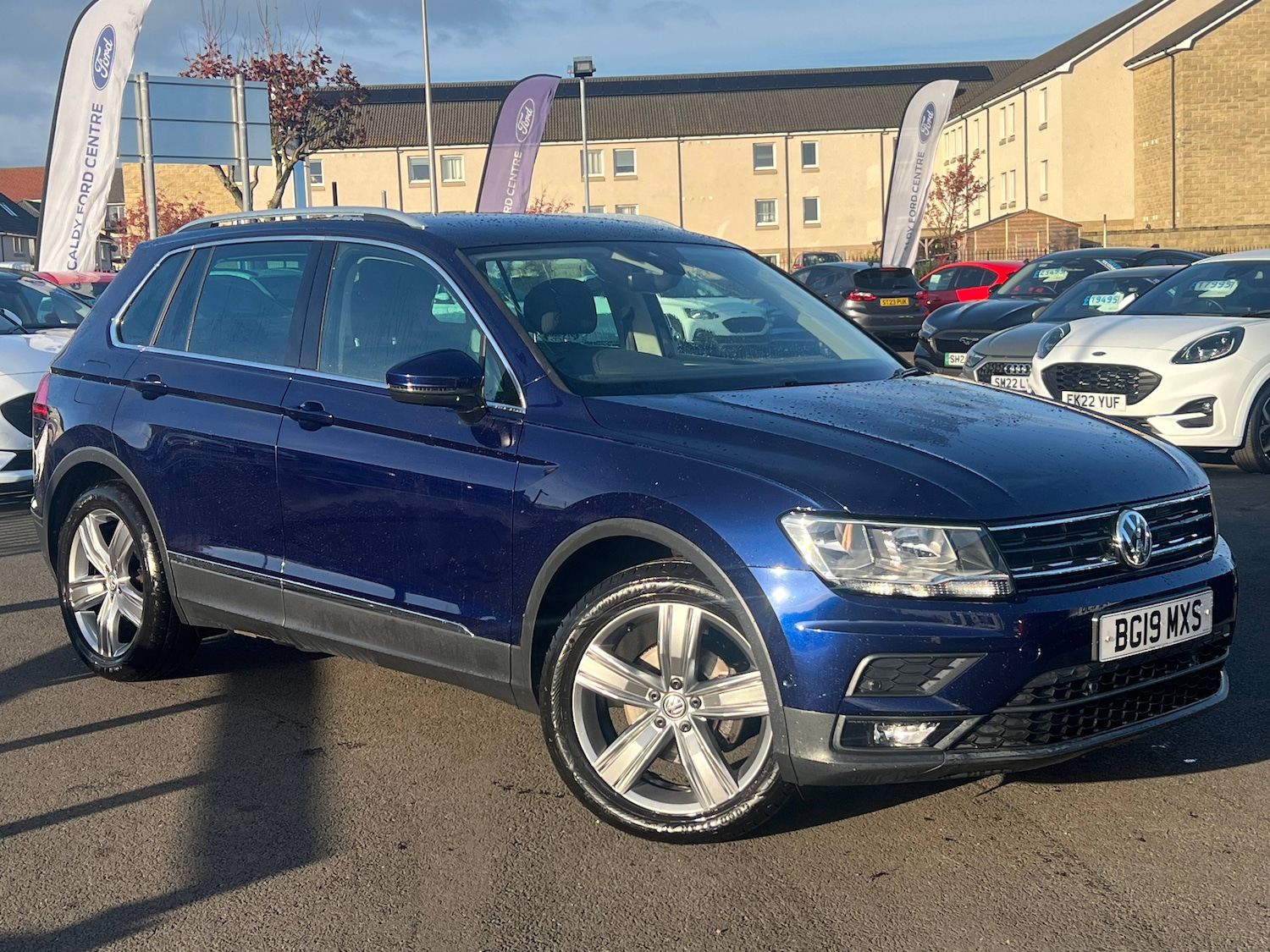 Used Volkswagen Tiguan 2019 for sale - 76394999: Photo 1
