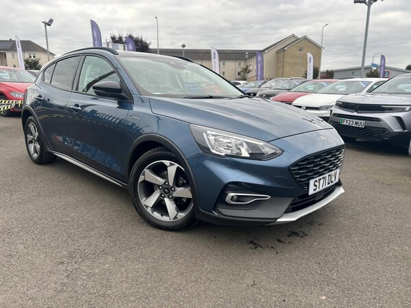 Used Ford Focus 2021 for sale - 76065679: Photo 1