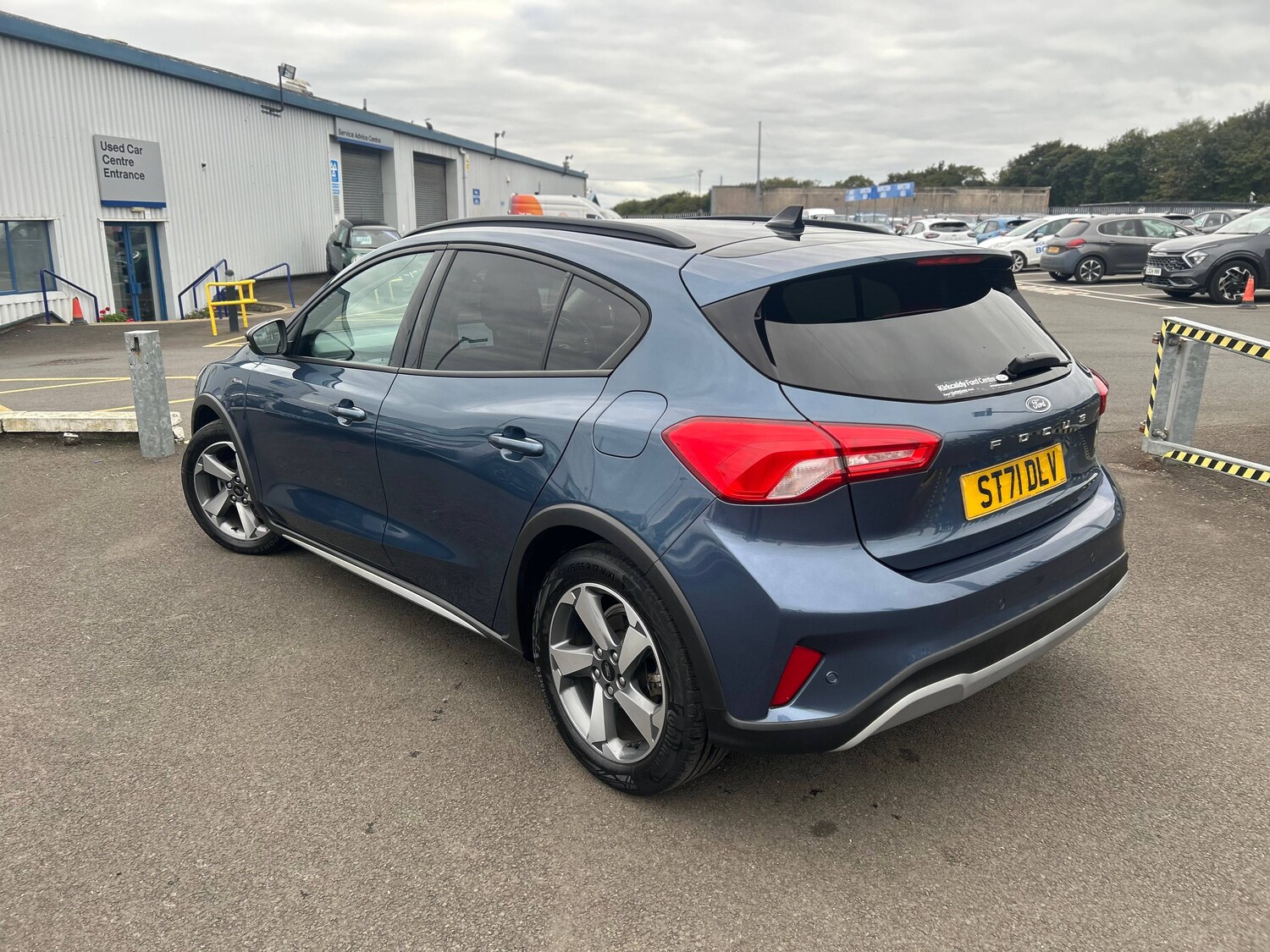 Used Ford Focus 2021 for sale - 76065679: Photo 5