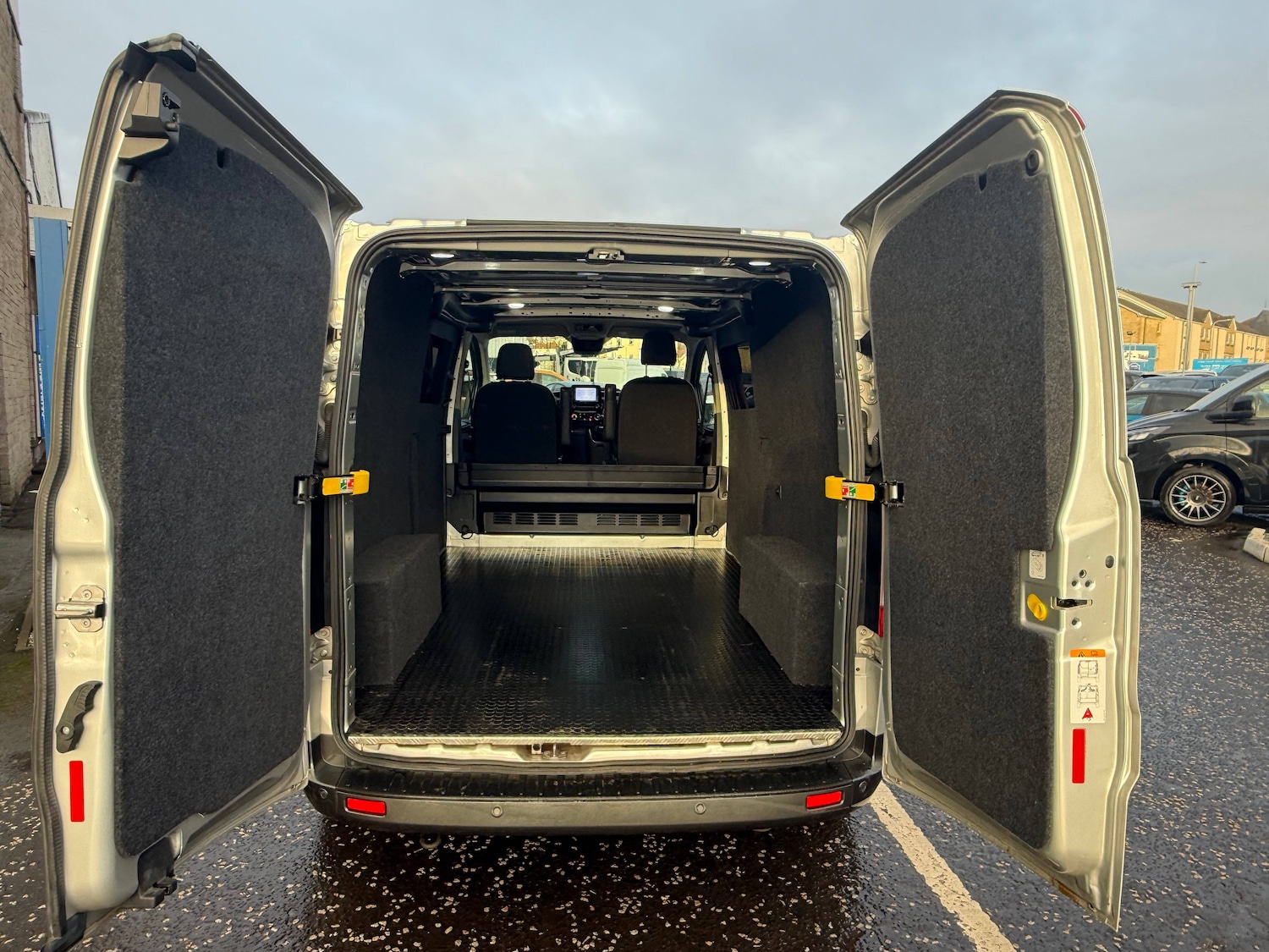 Used Ford Transit Custom 2021 for sale - 77271057: Photo 12