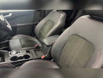 Used Ford Kuga 2025 for sale - 77541699: Photo