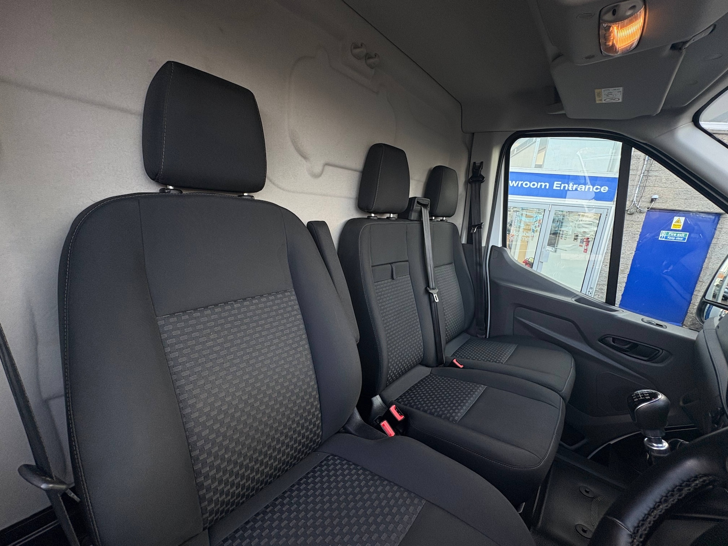 Used Ford Transit 2024 for sale - 77747440: Photo 2