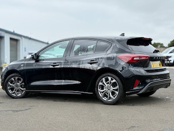 Used Ford Focus 2023 for sale - 75253185: Photo