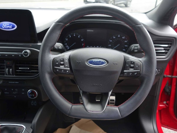 Used Ford Focus 2021 for sale - 76205676: Photo 16
