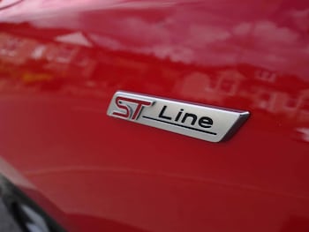 Used Ford Focus 2021 for sale - 76205676: Photo 4