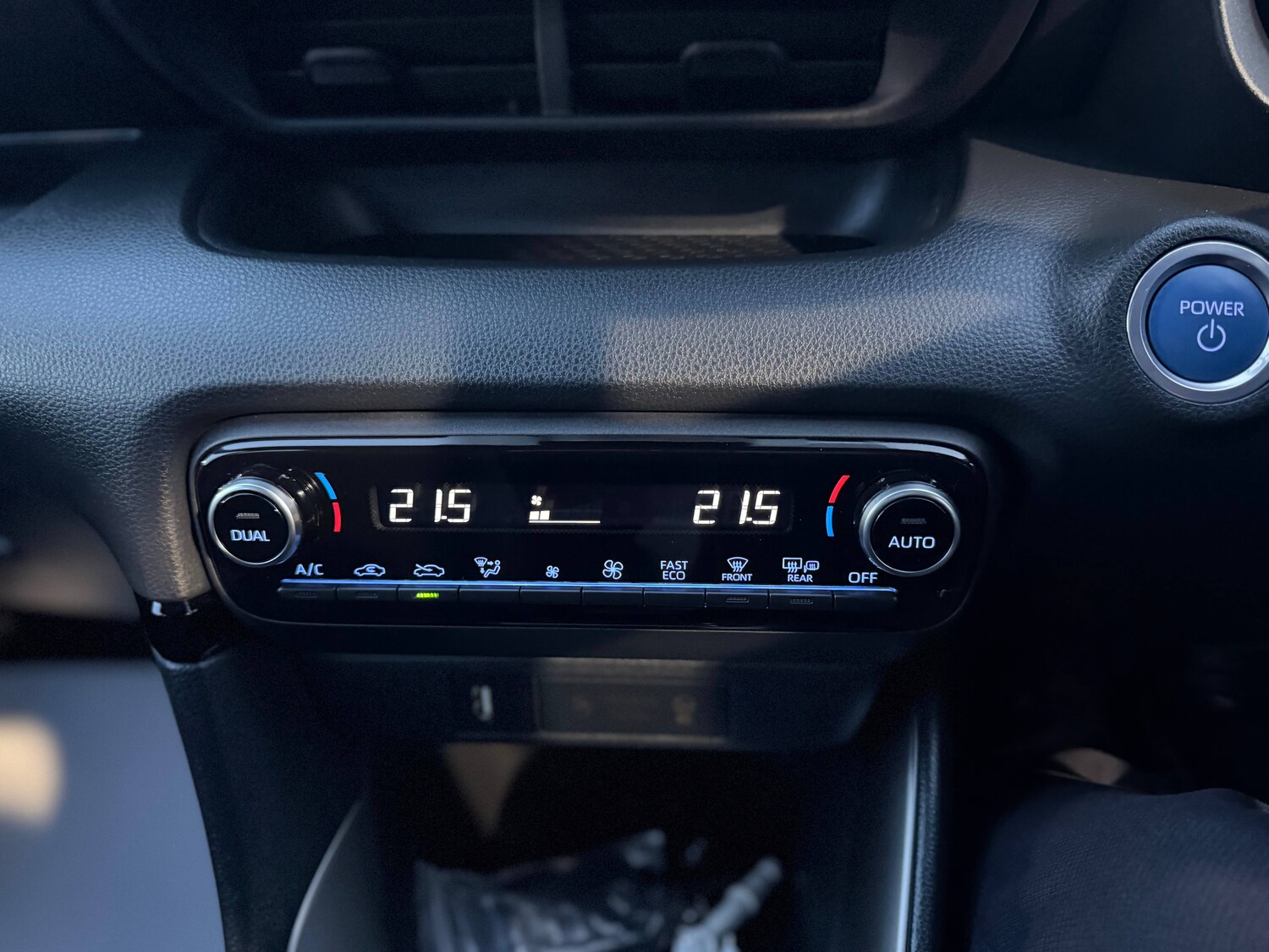 Used Mazda Mazda2 HYBRID for sale - 77901261: Photo 22