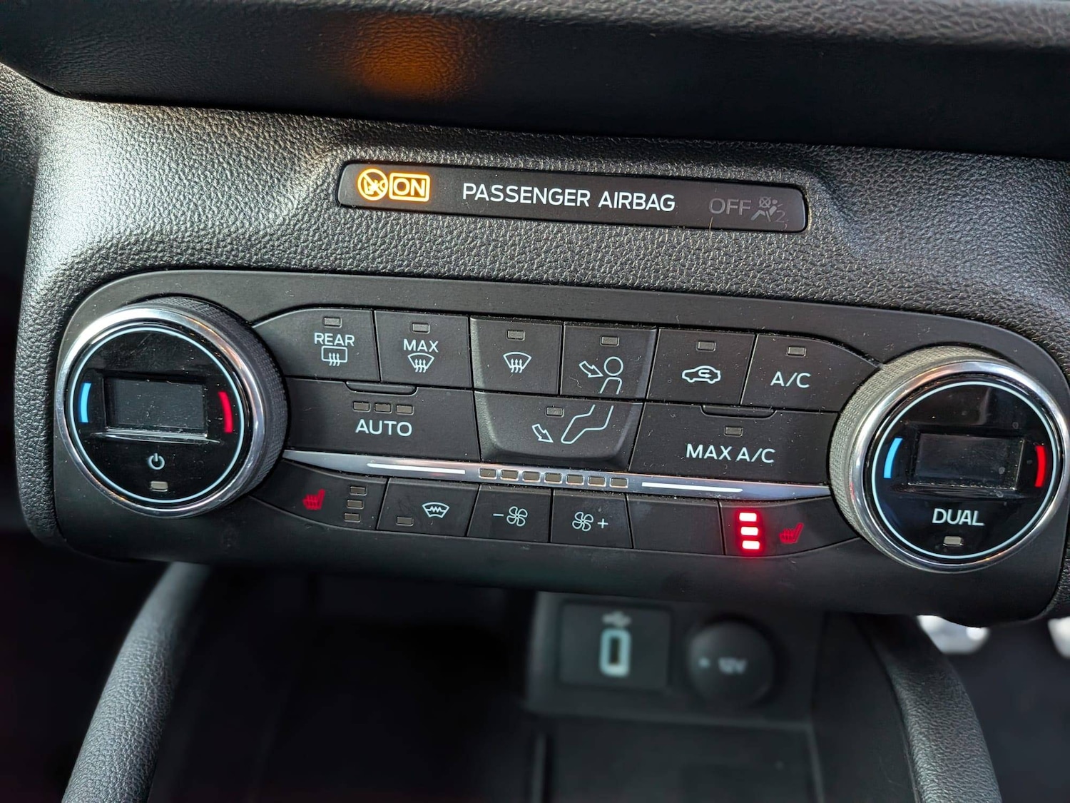 Used Ford Focus for sale - 77272548: Photo 24