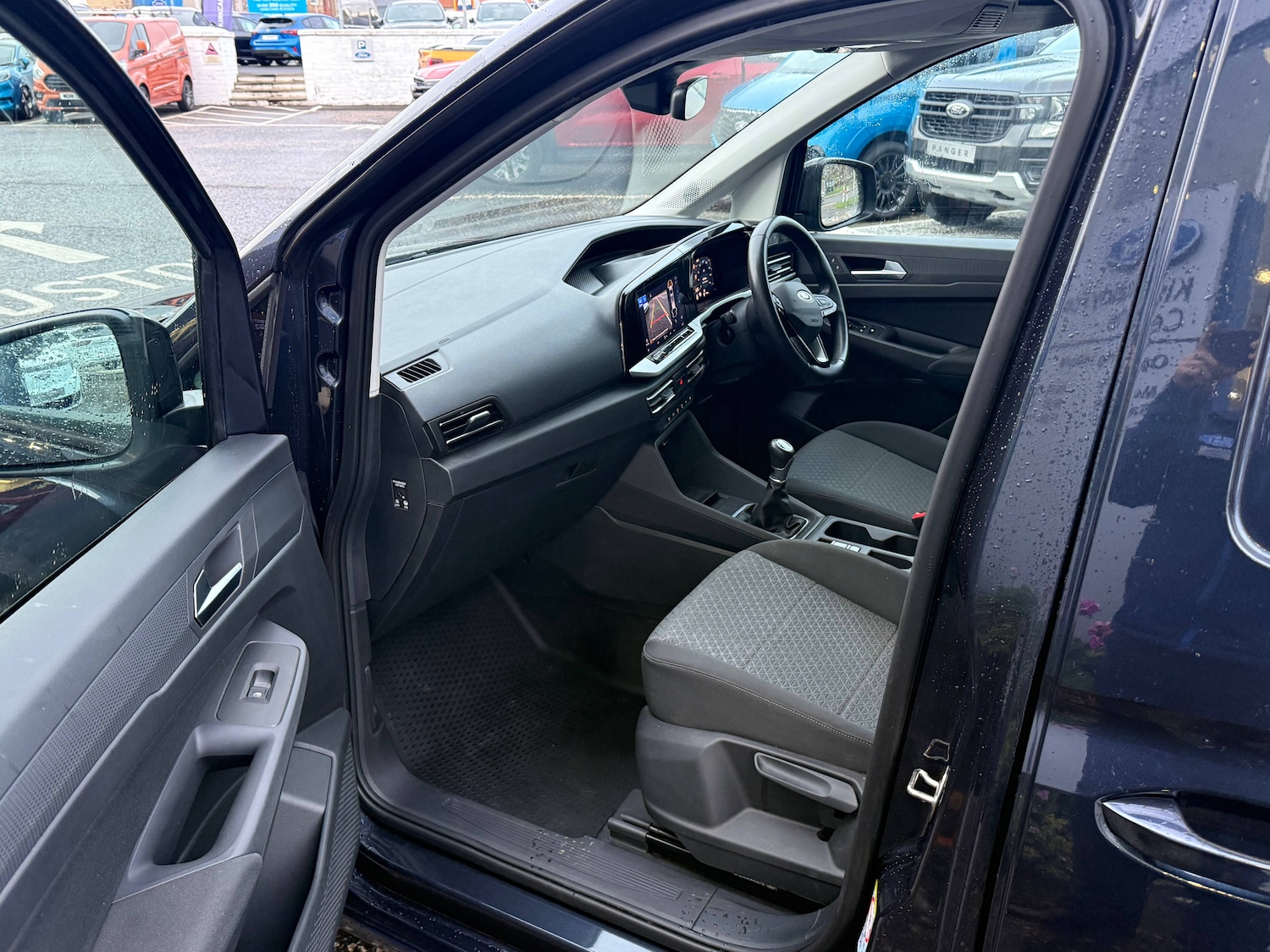 Used Ford Transit Connect 2025 for sale - 76469075: Photo 14