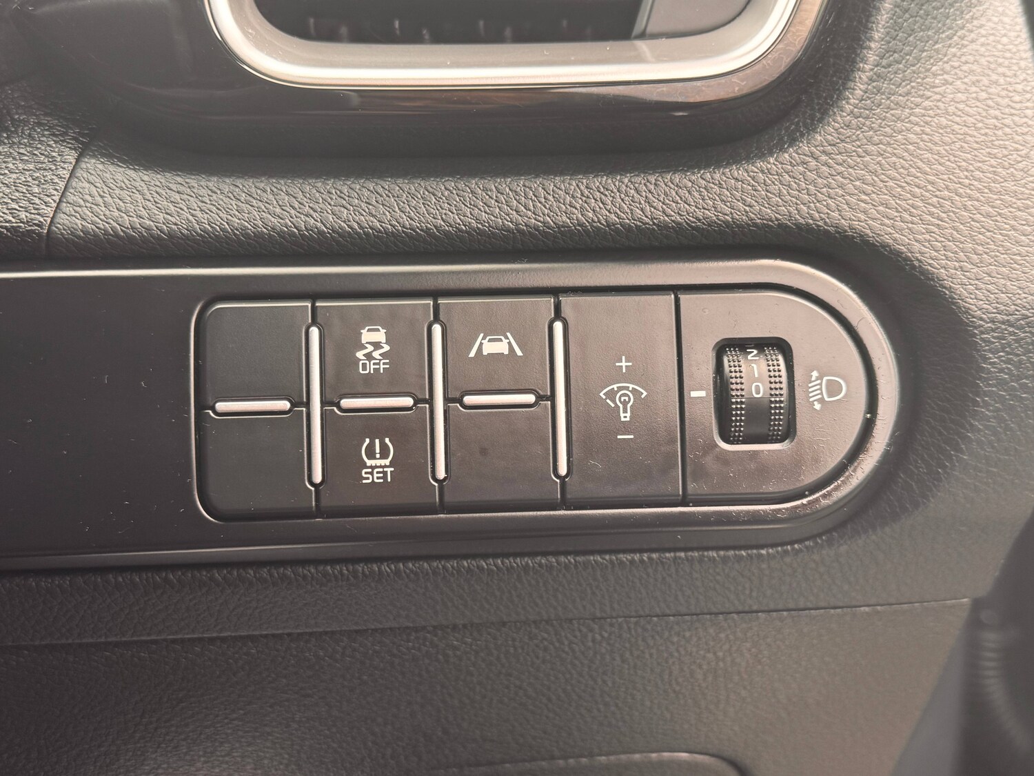 Used Kia Ceed 2023 for sale - 77902749: Photo 33