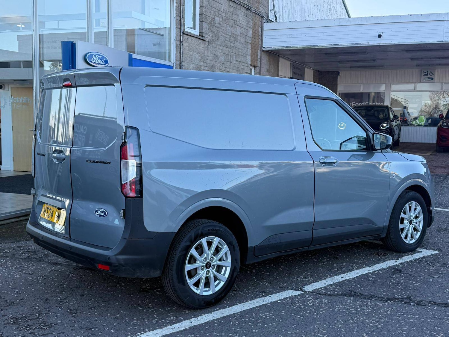 Used Ford Transit Courier 2024 for sale - 77779357: Photo 11