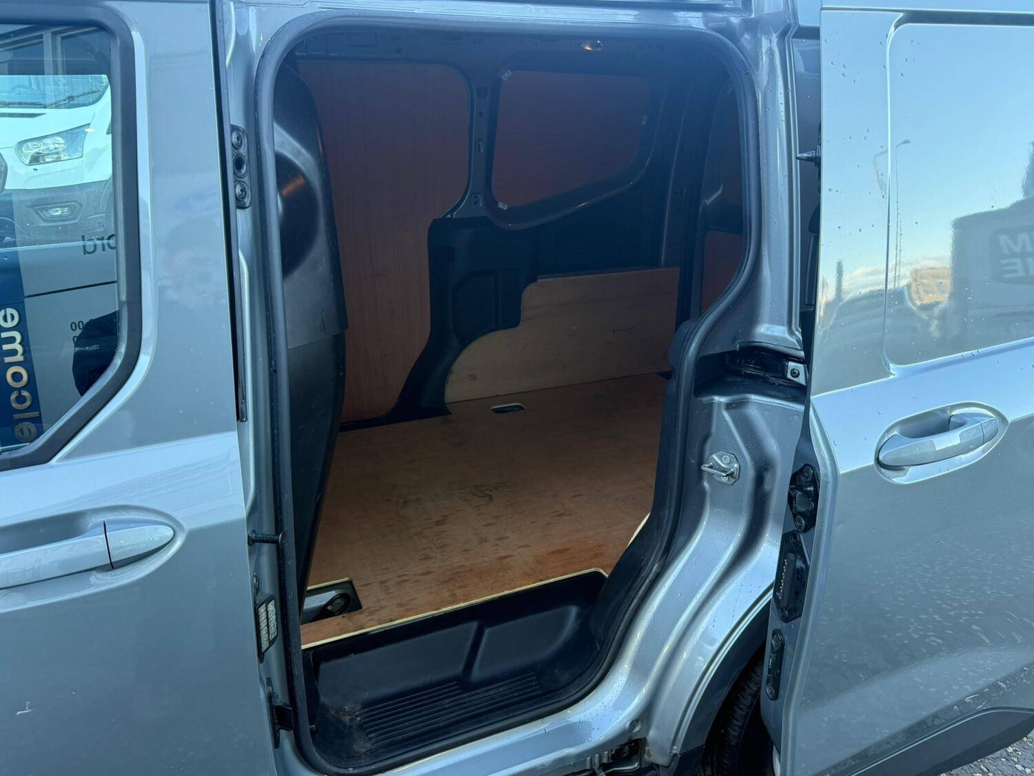 Used Ford Transit Courier 2024 for sale - 77779357: Photo 22