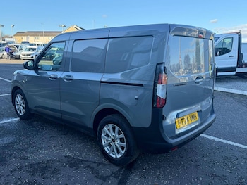 Used Ford Transit Courier 2024 for sale - 77779357: Photo