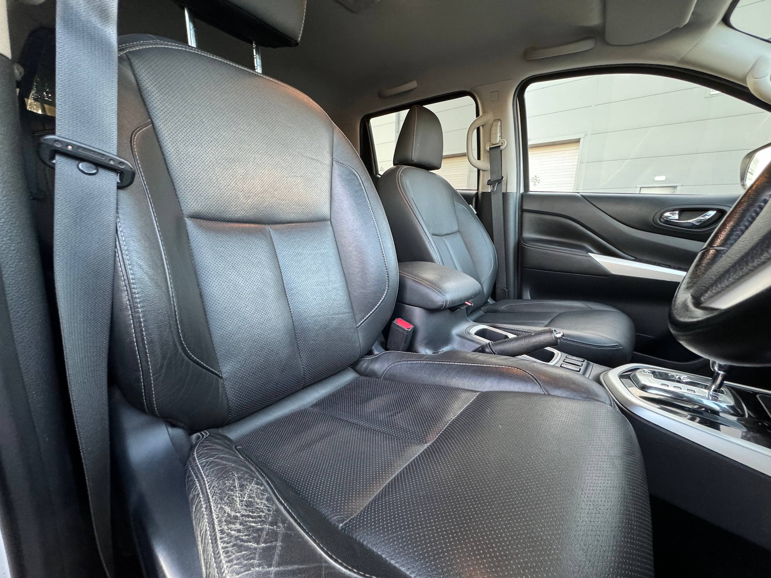 Used Nissan Navara 2021 for sale - 76142621: Photo 14