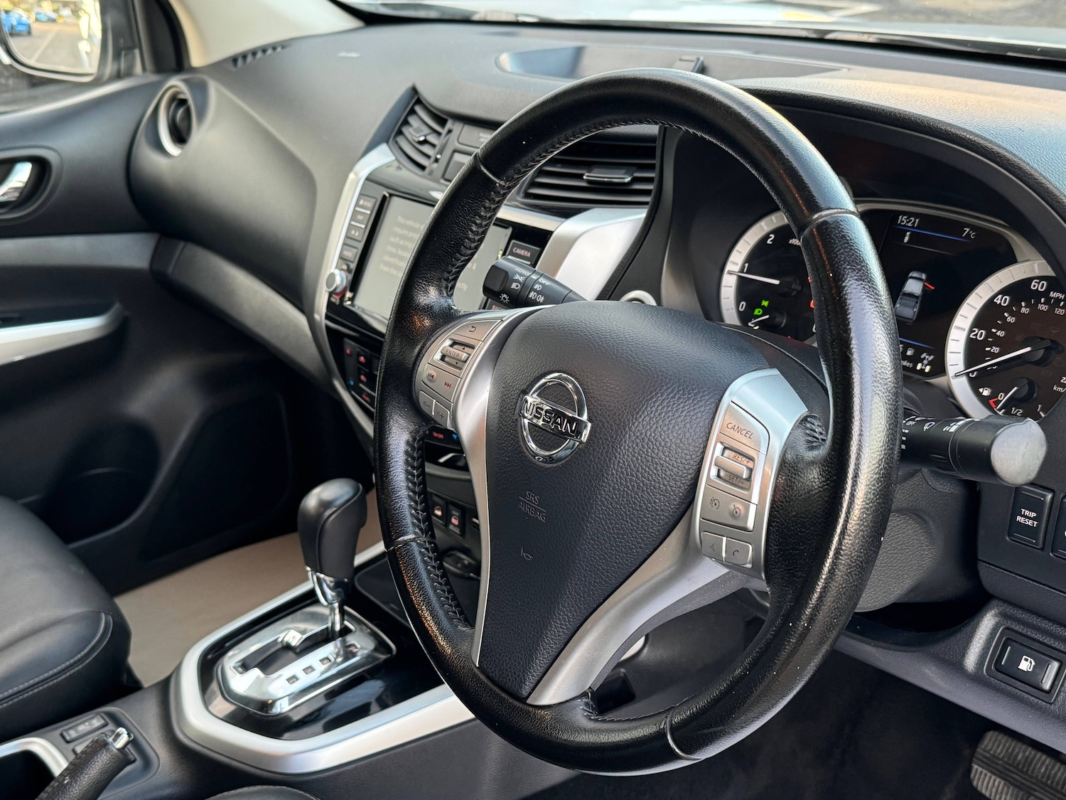 Used Nissan Navara 2021 for sale - 76142621: Photo 15