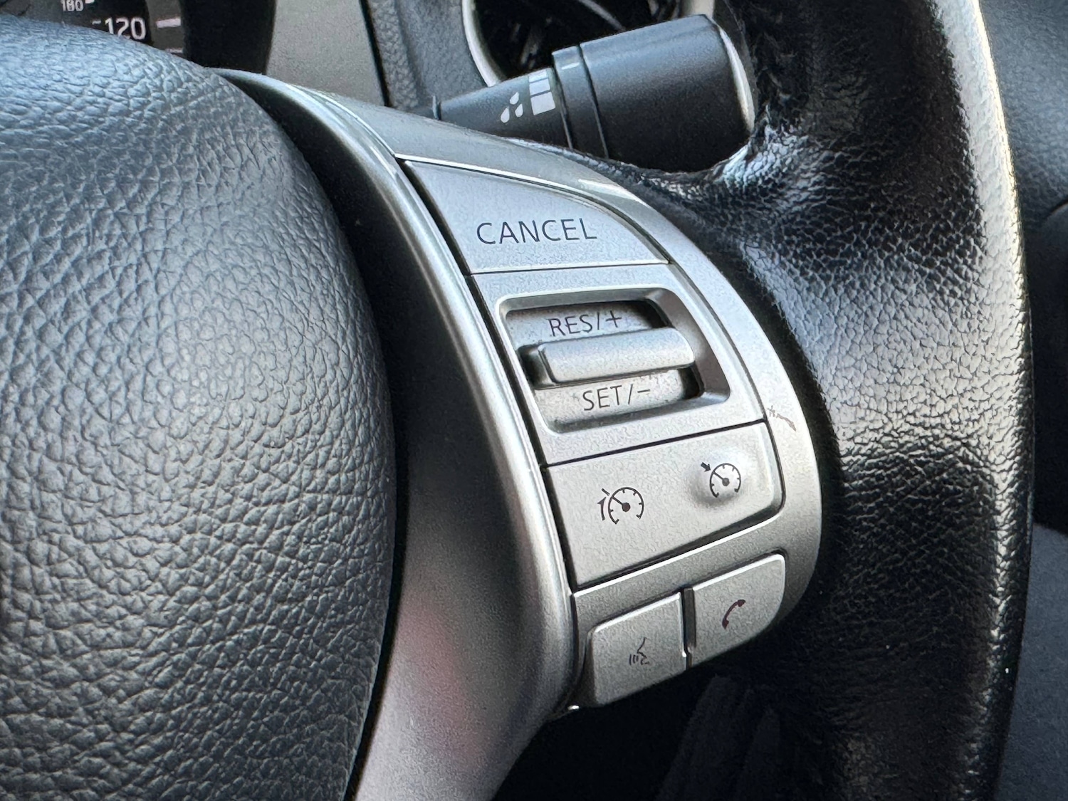 Used Nissan Navara 2021 for sale - 76142621: Photo 22