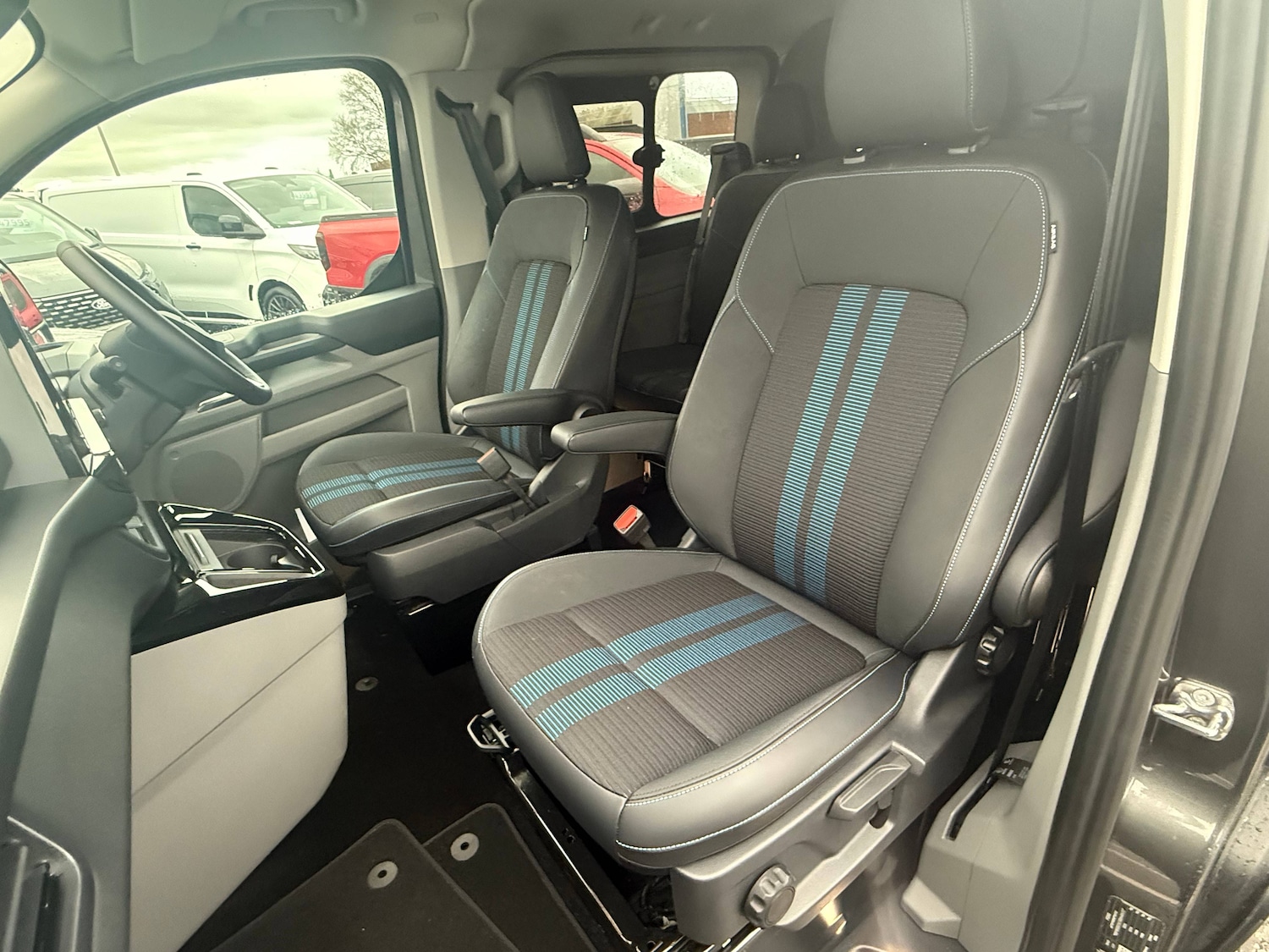 Used Ford Transit Custom 2024 for sale - 76882905: Photo 10