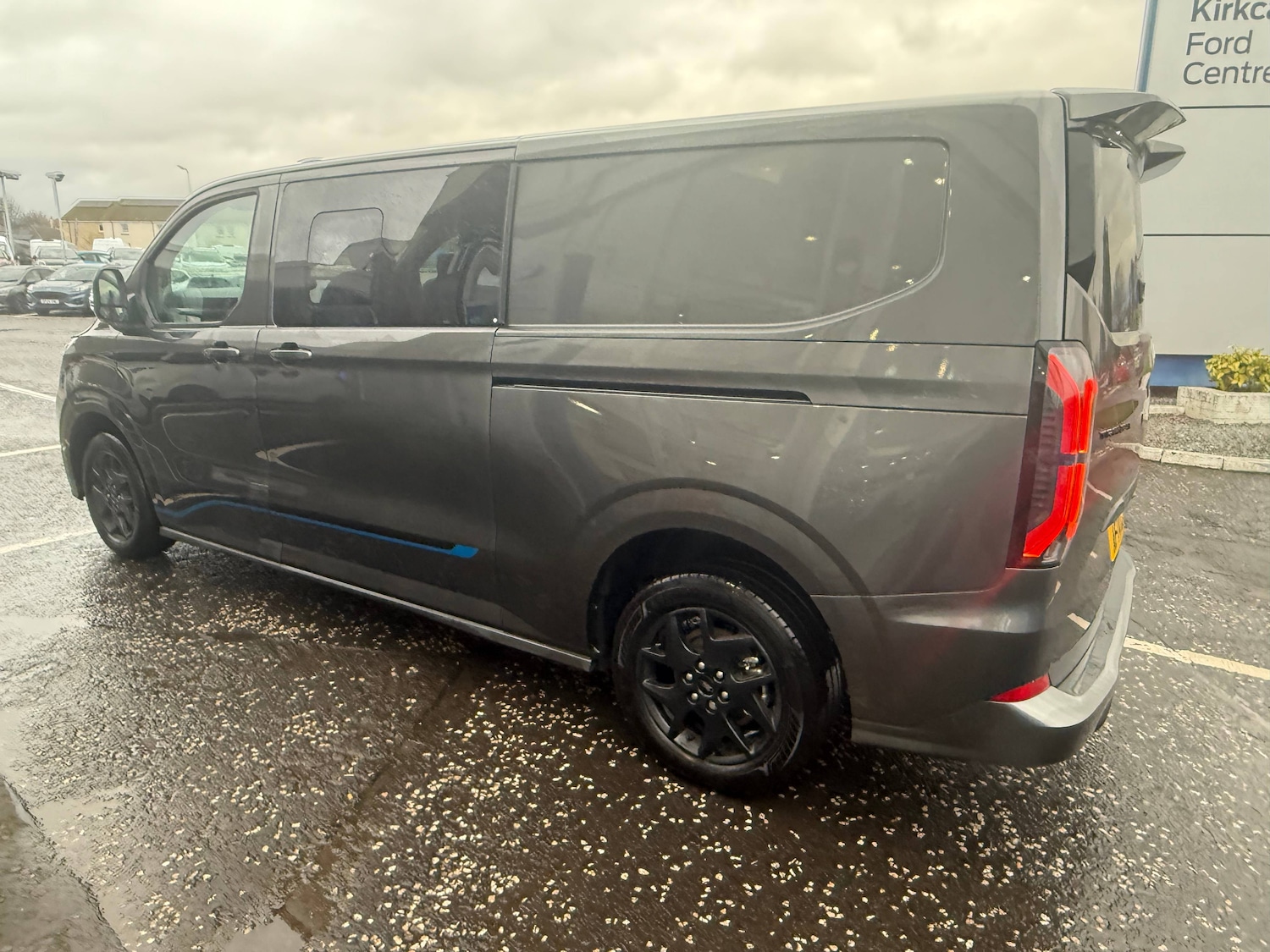 Used Ford Transit Custom 2024 for sale - 76882905: Photo 2