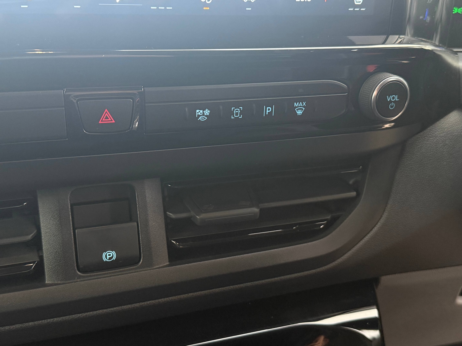 Used Ford Transit Custom 2024 for sale - 76882905: Photo 30