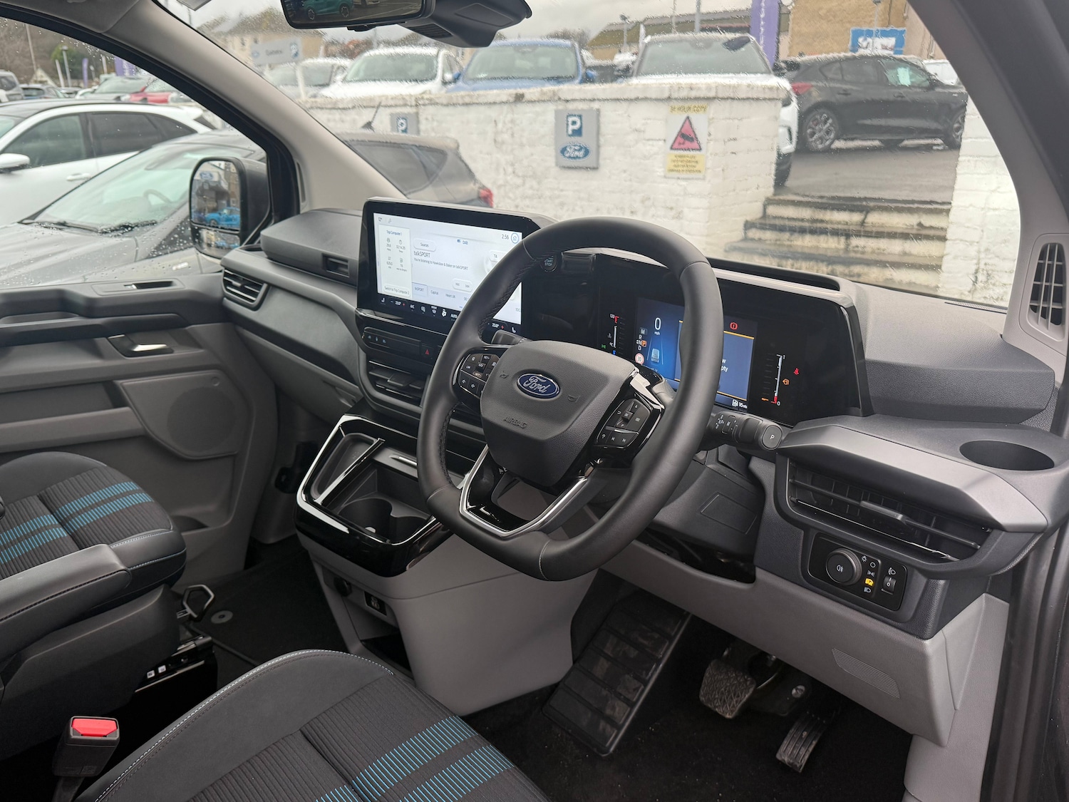 Used Ford Transit Custom 2024 for sale - 76882905: Photo 4