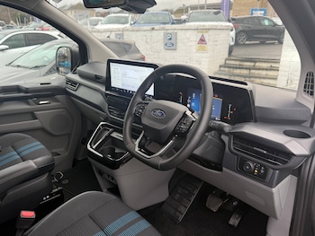 Used Ford Transit Custom 2024 for sale - 76882905: Photo