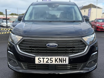 Used Ford Tourneo Connect 2025 for sale - 75968620: Photo