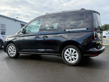 Used Ford Tourneo Connect 2025 for sale - 75968620: Photo