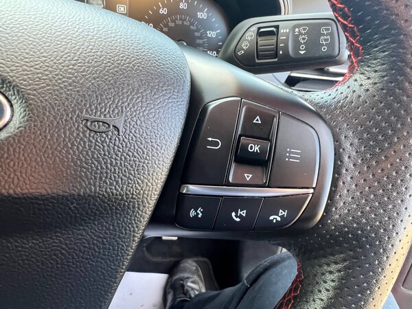 Used Ford Focus 2020 for sale - 76037247: Photo 23