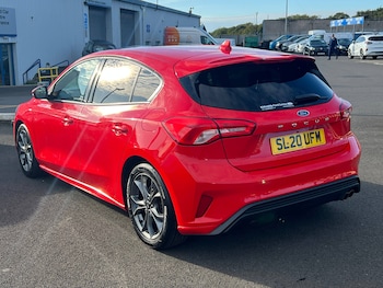 Used Ford Focus 2020 for sale - 76037247: Photo 4