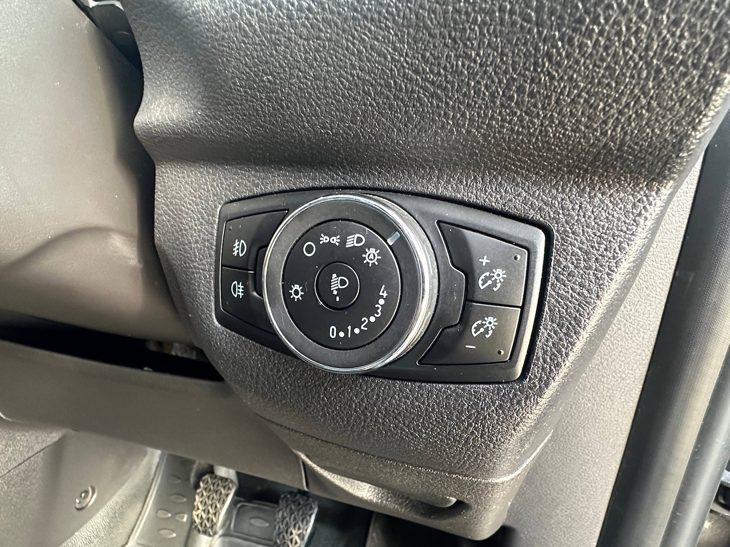 Vehicle 28