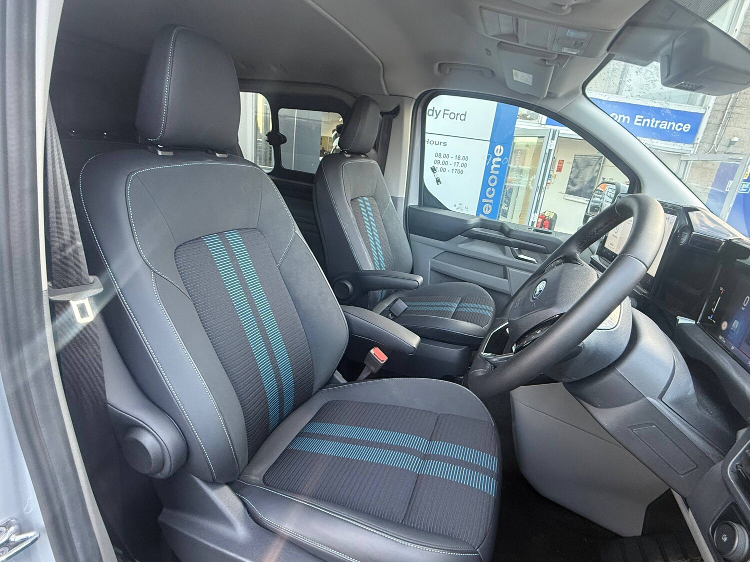 Used Ford Transit Custom 2024 for sale - 77747447: Photo 25